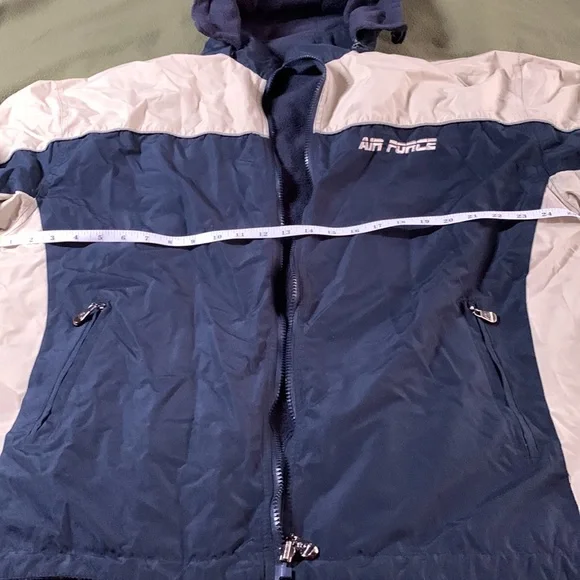 Men’s Air Force jacket w/ fleece lining. Armpit to armpit approx. 26 1/2 inches - Picture 13 of 14